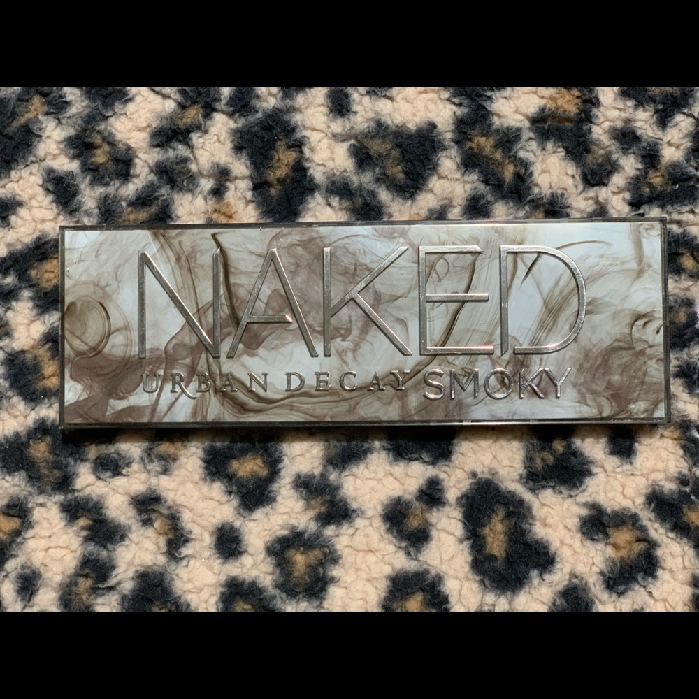 Naked Urban Decay Smokey eyeshadow pallet